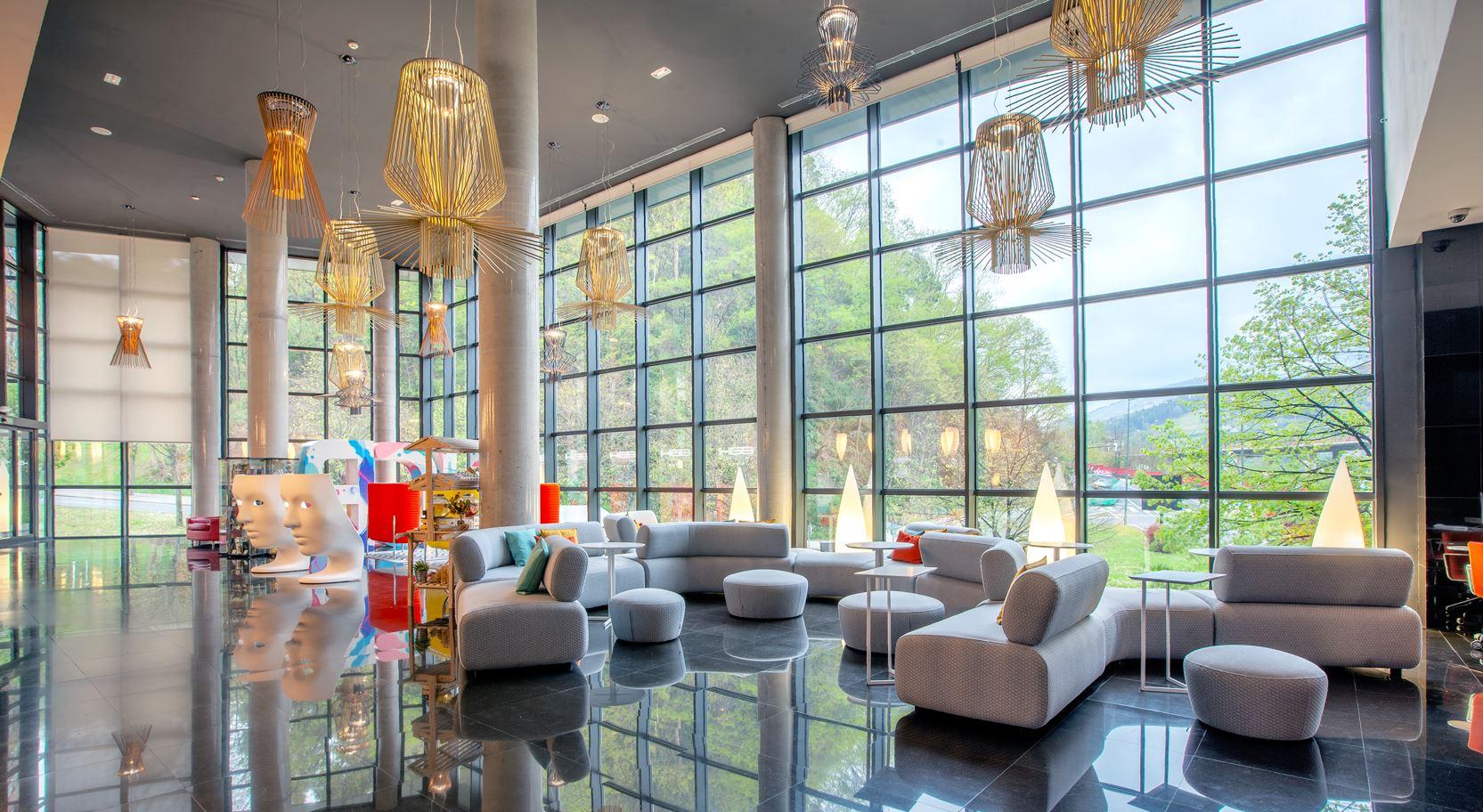 โรงแรมกรัน บิลเบา ภายนอก รูปภาพ Interior of the hotel