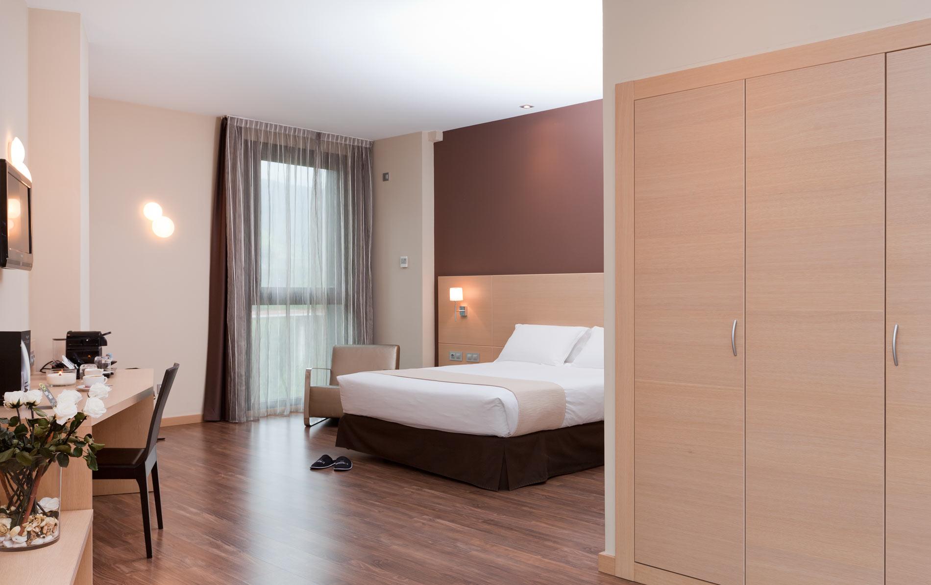 โรงแรมกรัน บิลเบา ภายนอก รูปภาพ Room at the hotel