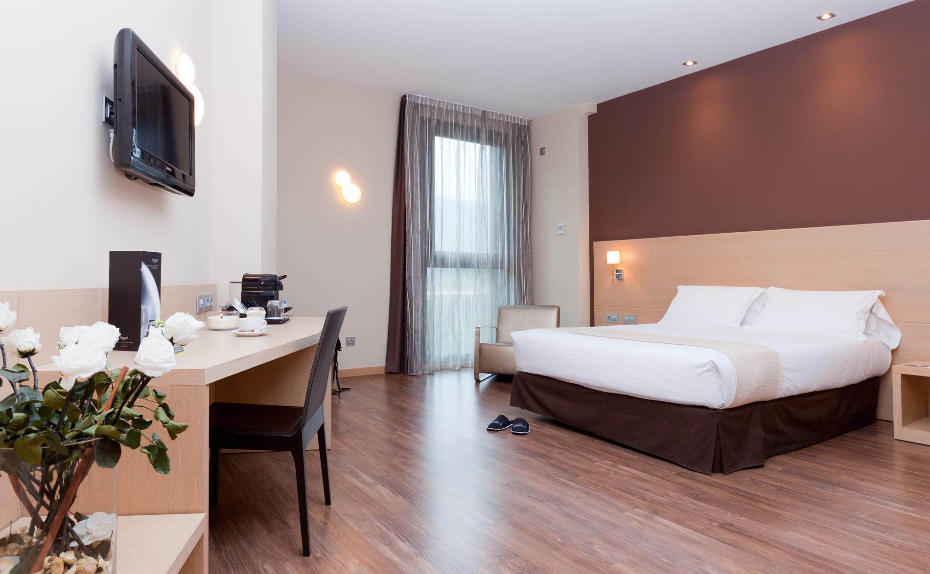 โรงแรมกรัน บิลเบา ภายนอก รูปภาพ Room at the hotel